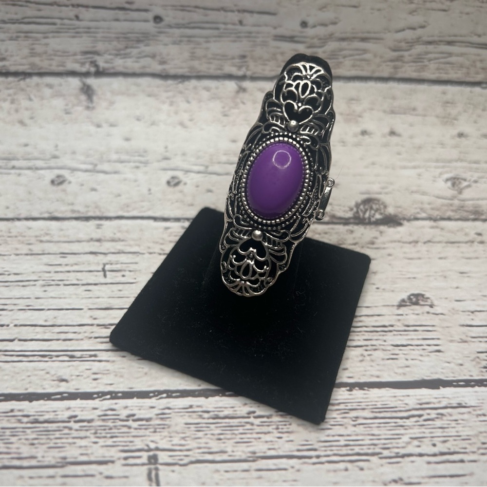 Elegant Silver and‎ Purple Filigree Stretchable Statement Ring